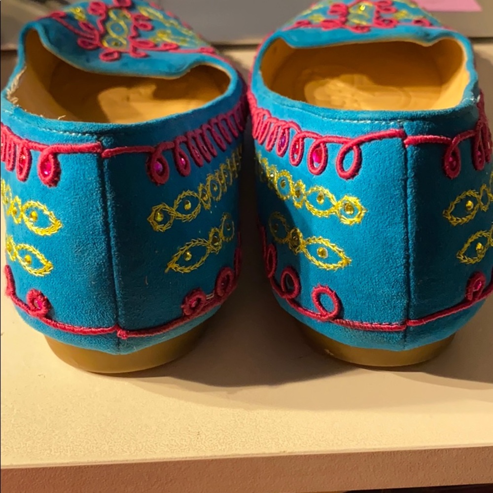 🌟4/25🌟 Gianni Bini Flats - Picture 4 of 5